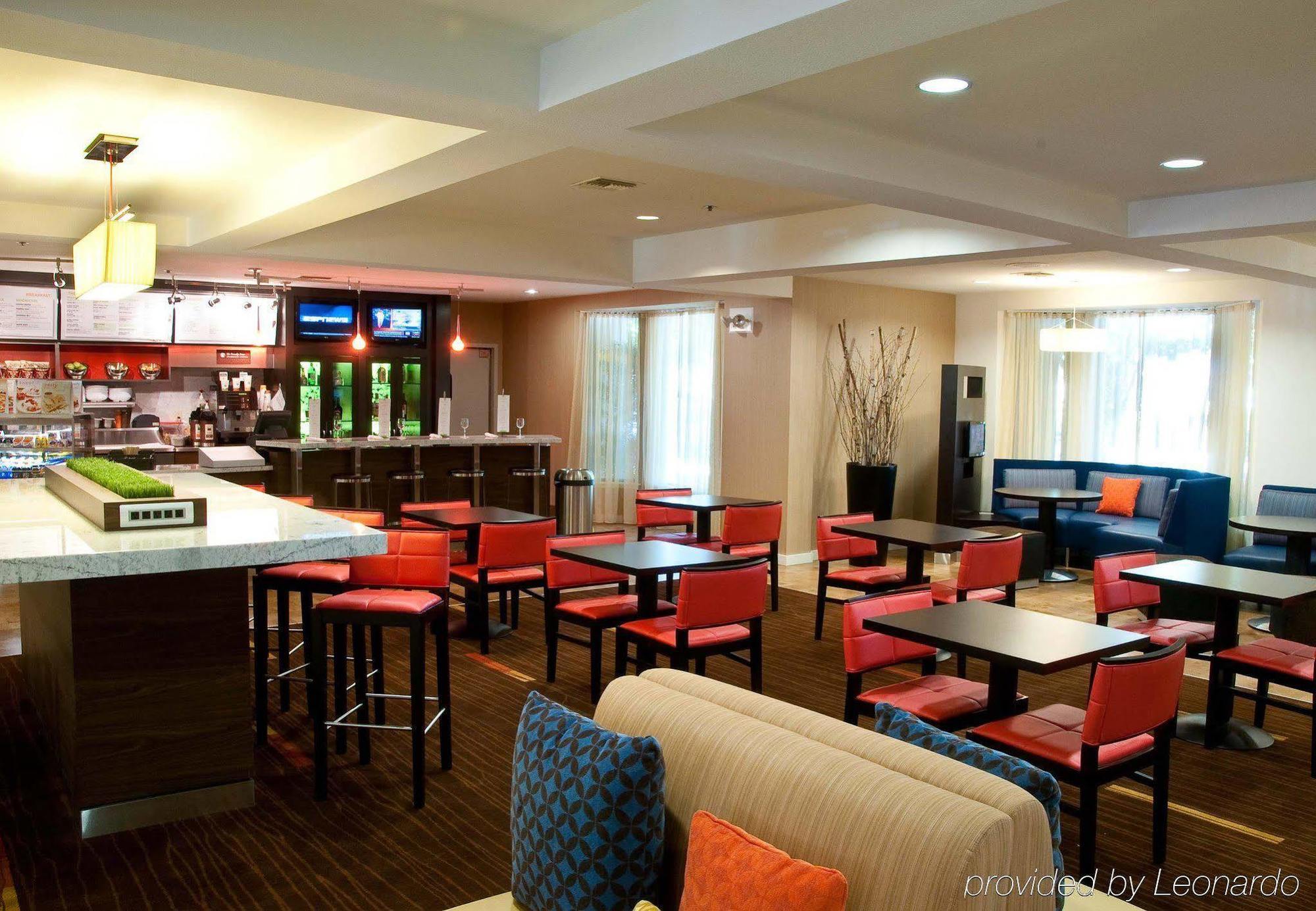 Courtyard By Marriott Stockton Hotel Buitenkant foto