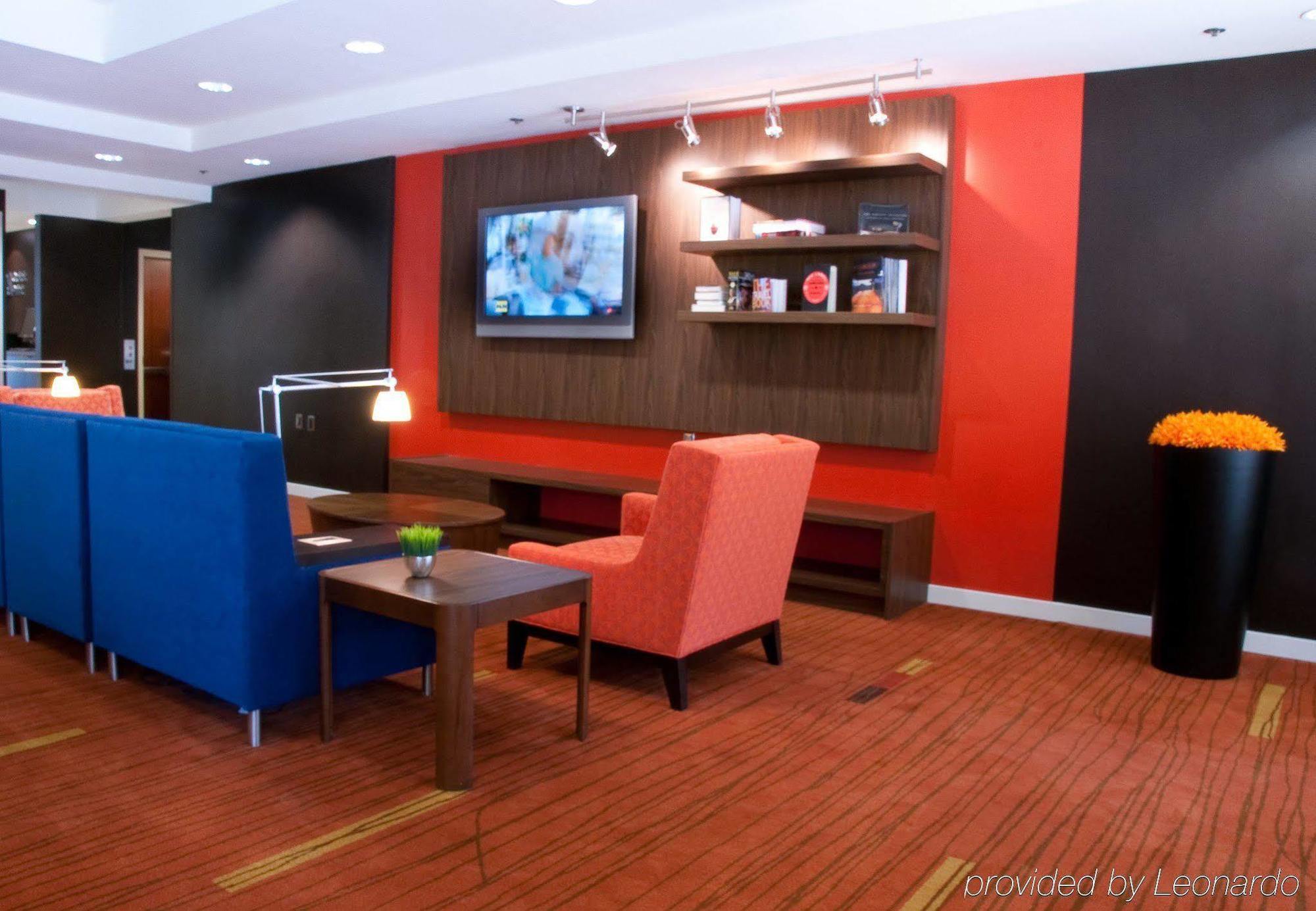 Courtyard By Marriott Stockton Hotel Buitenkant foto