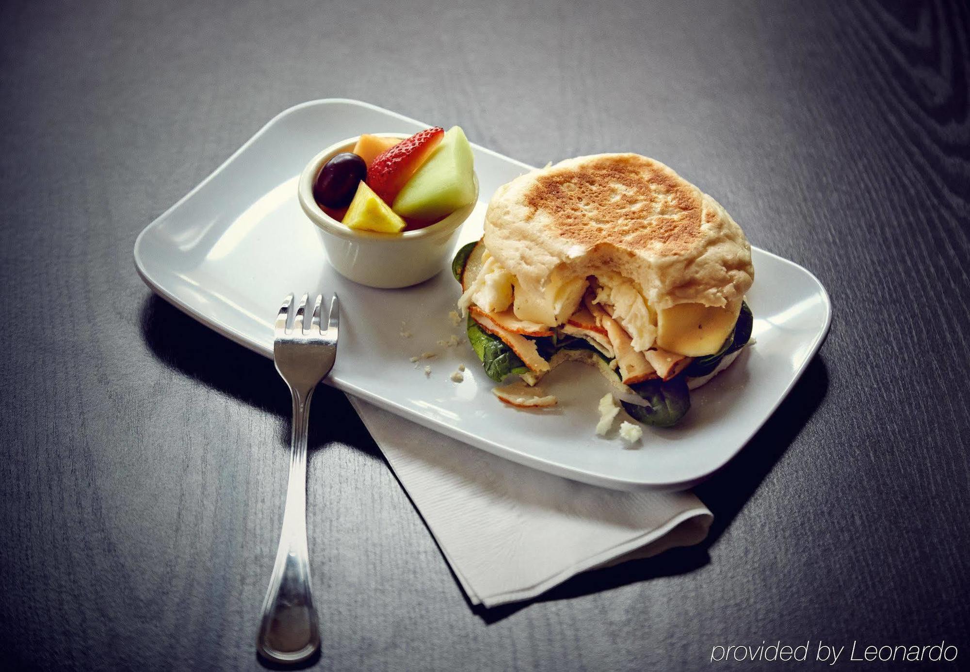 Courtyard By Marriott Stockton Hotel Buitenkant foto