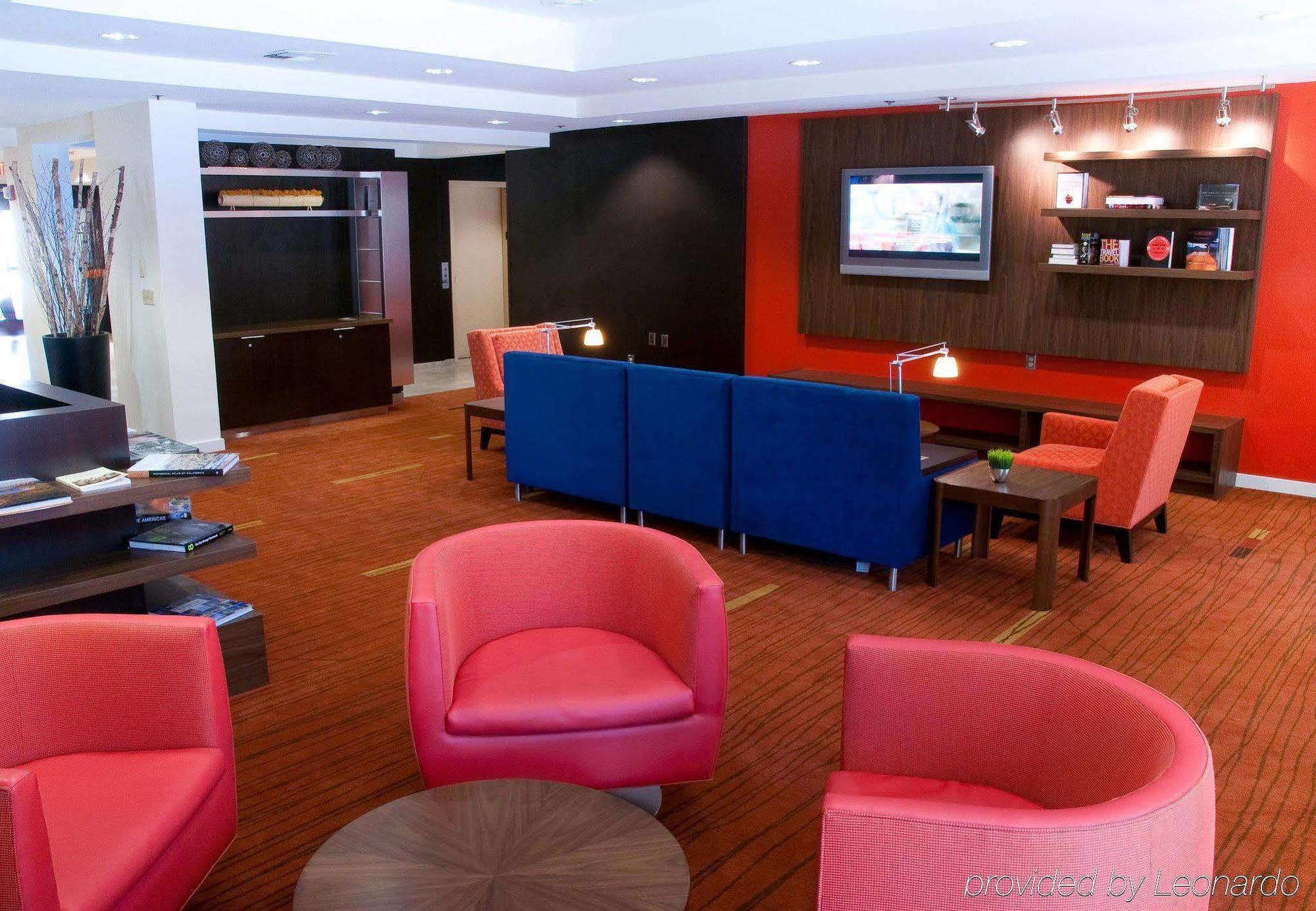Courtyard By Marriott Stockton Hotel Buitenkant foto
